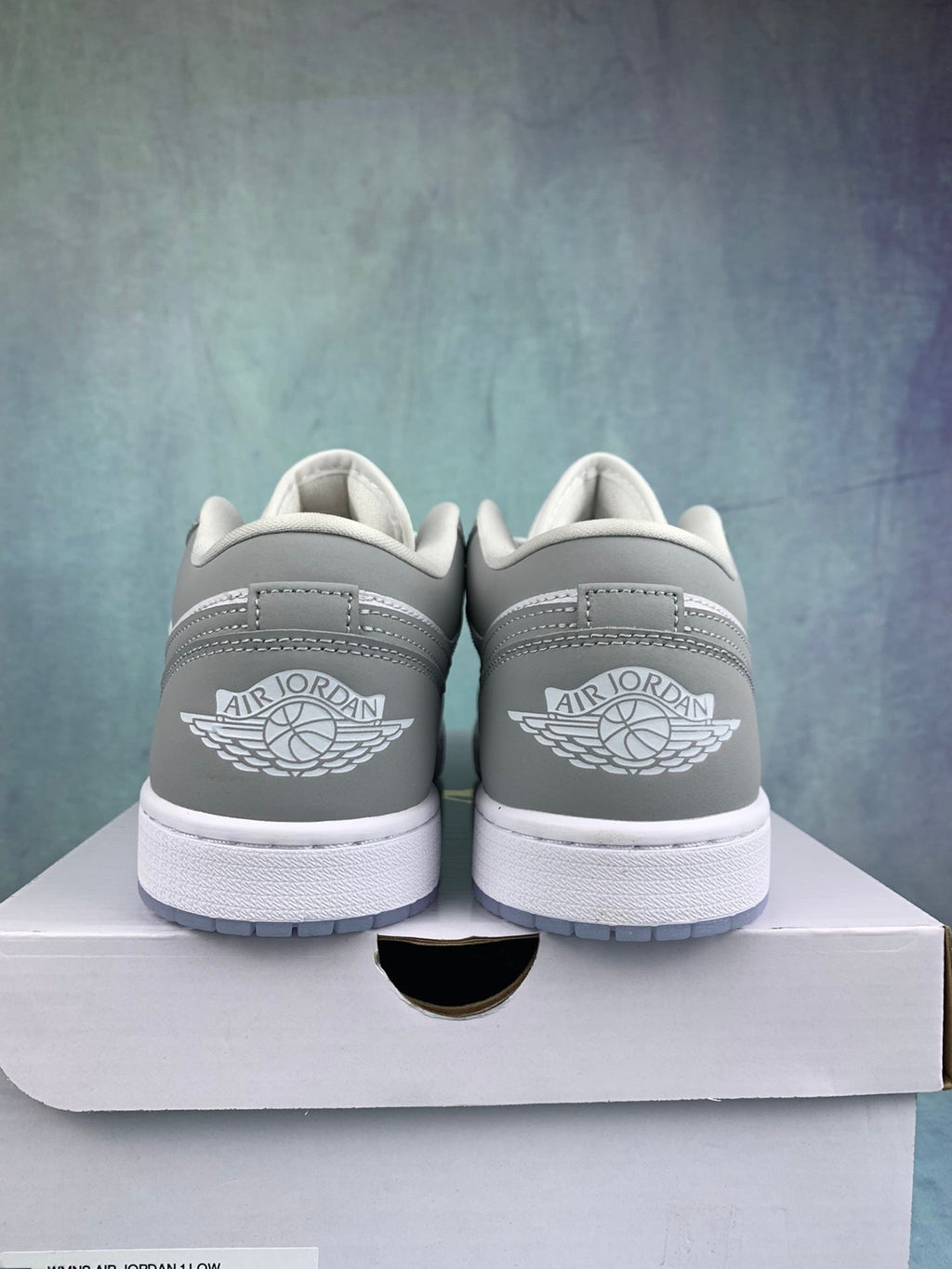 Air Jordan 1 Low Fog Grey Unisex Sneakers DC0774-105