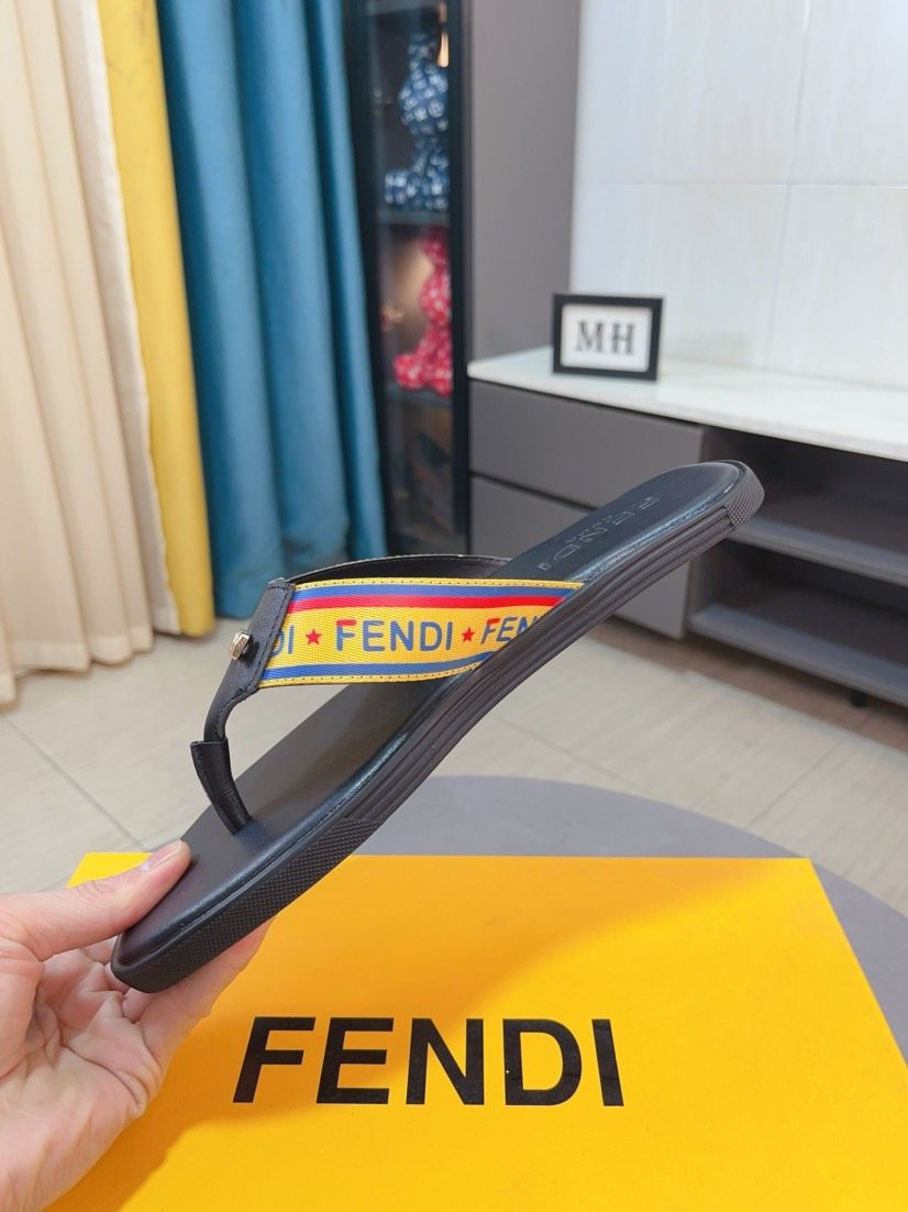 Fendi Men's Logo Strap Thong Sandals