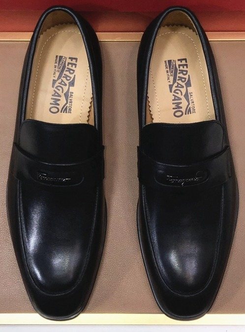 Ferragamo Black Leather Loafers
