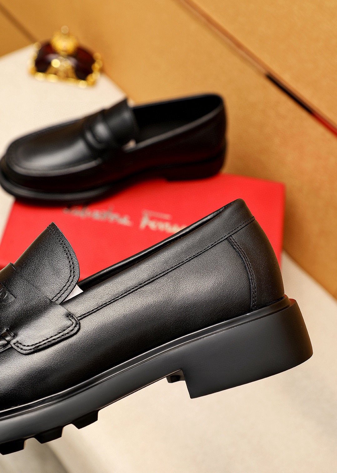 Ferragamo Men's Black Leather Loafers