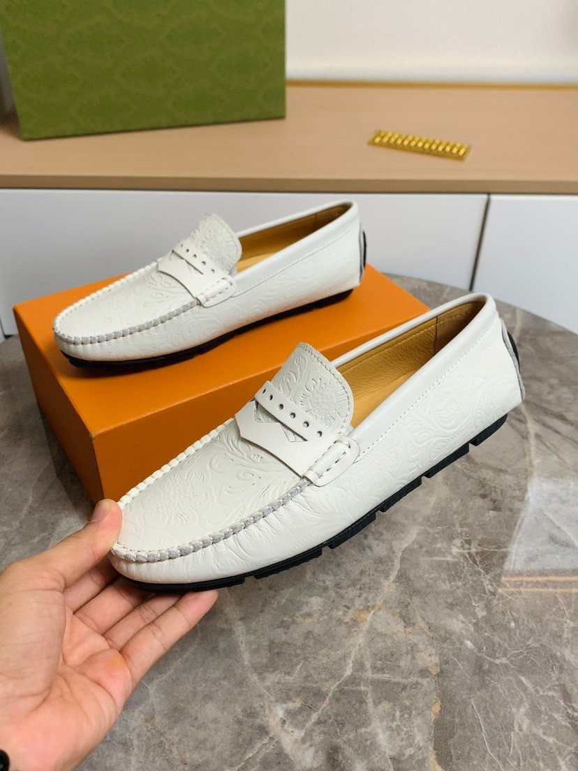 Louis Vuitton Men's White Leather Moc-Toe Loafers