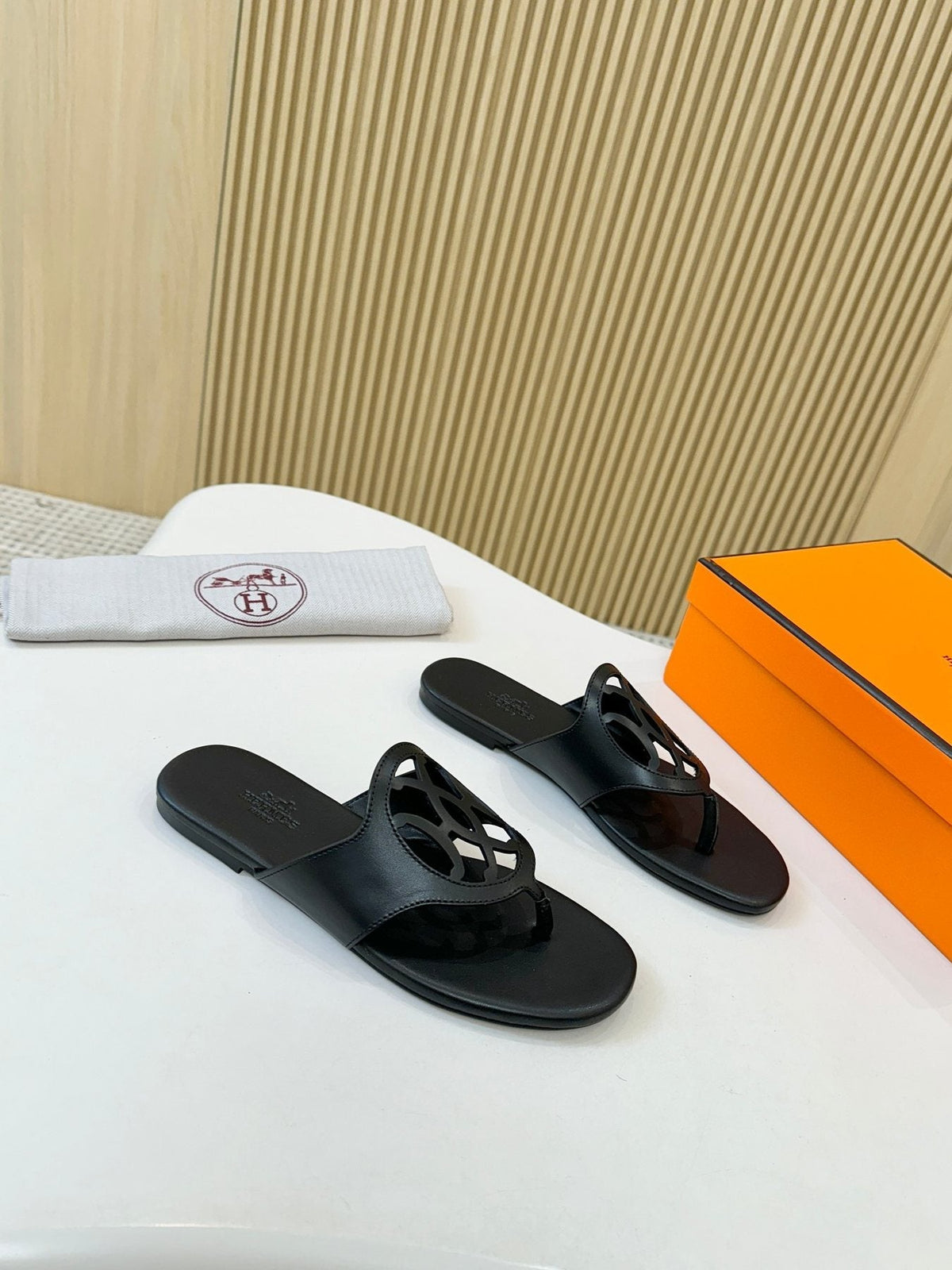 Hermès Cutout Strap Thong Sandals