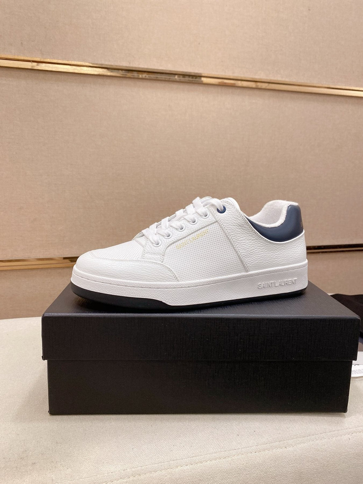 Saint Laurent Low-Top Sneakers - Rubber Sole