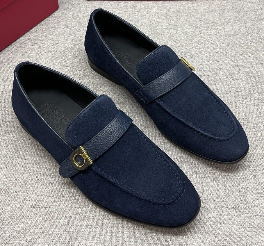 Ferragamo Men's Buckle Loafers - Almond Toe